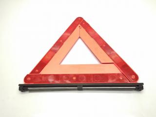 знак аварийной остановки Mercedes-Benz CLK-Класс C209/A209 C209 2003, 2.7 л., CDi, OM 612.967, дизель, АКПП, серебро, 744u, купе, задний привод, правый руль, A2118900197, A2098900097, A2118900397