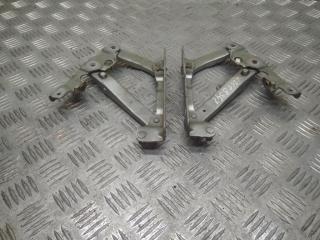 петля капота Mercedes-Benz E-Класс W211/S211 2002, 2.7 л., CDi, OM 647.961, дизель, АКПП, серебро, 744u, седан, задний привод, правый руль, 2118800128, 2118800228