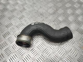 патрубок интеркулера Mercedes-Benz M-Класс W163 [рестайлинг] 2003, 2.7 л., CDi, OM 612.963, дизель, АКПП, серебро, внедорожник 5 дв., полный привод, правый руль, A1635011982, A1635016082