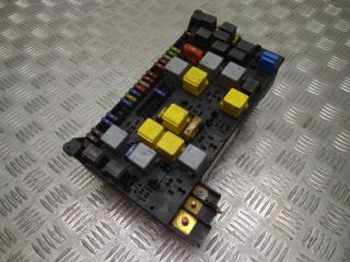 блок предохранителей Mercedes-Benz M-Класс W163 [рестайлинг] 2002, 2.7 л., CDi, OM 612.963, дизель, 6МКПП, brillantsilber / 744, внедорожник 5 дв., полный привод, правый руль, A1635450205, A1635450005