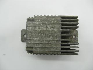 блок управления вентилятором (реле) Mercedes-Benz E-Класс W210/S210 [рестайлинг] 1999, 2.8 л., i, M 112.921, бензин, АКПП, черный, седан, задний привод, правый руль, A0225456232, A0255453232