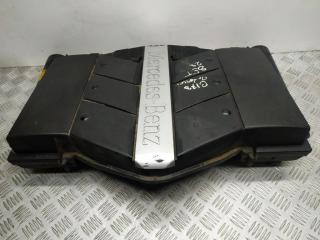 корпус воздушного фильтра Mercedes-Benz S-Класс W220 1999, 2.8 л., i, M 112.922, бензин, АКПП, голубой, седан, задний привод, правый руль, A1120901101, A1120900601