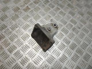 кронштейн двигателя Mercedes-Benz E-Класс W210/S210 1997, 2.9 л., TD, OM 602.982, дизель, 5МКПП, серый, седан, задний привод, 6042230004