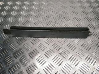 ресничка (ус) правой фары Mercedes-Benz E-Класс W124 [рестайлинг] S124 1994, 3.0 л., D, OM 606.910, дизель, АКПП, brillantsilber / 744, универсал, задний привод, правый руль, A1248891663