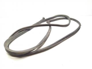 уплотнитель двери Mercedes-Benz E-Класс W124 [рестайлинг] S124 1994, 3.0 л., D, OM 606.910, дизель, АКПП, brillantsilber / 744, универсал, задний привод, правый руль, 1247201278