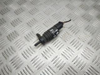 насос (моторчик) омывателя стекла BMW X5 E53 2002, 3.0 л., i, M54 B30 (306S3), бензин, 5МКПП, black saphir / 475, внедорожник 5 дв., полный привод, правый руль