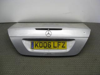крышка багажника (дверь 3-5) Mercedes-Benz E-Класс W211/S211 [рестайлинг] 2006, 3.0 л., i, M 272.943, бензин, АКПП, серебро, 775u, седан, задний привод, правый руль, A2117500375, A2117500075