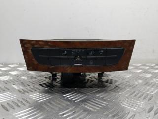 кнопка (выключатель) Mercedes-Benz E-Класс W211/S211 [рестайлинг] 2006, 3.0 л., i, M 272.943, бензин, АКПП, серебро, 775u, седан, задний привод, правый руль, A2116800552, A2116803152