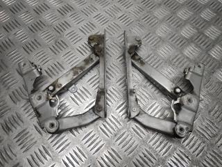 петля капота Mercedes-Benz E-Класс W211/S211 [рестайлинг] 2006, 3.0 л., i, M 272.943, бензин, АКПП, серебро, 775u, седан, задний привод, правый руль, 2118800128, 2118800228