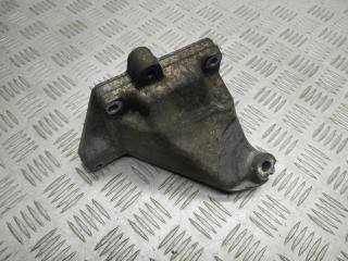 кронштейн двигателя Mercedes-Benz E-Класс W211/S211 [рестайлинг] 2007, 3.0 л., i, M 272.940, бензин, АКПП, черный, 197u, седан, задний привод, правый руль, A2722230804