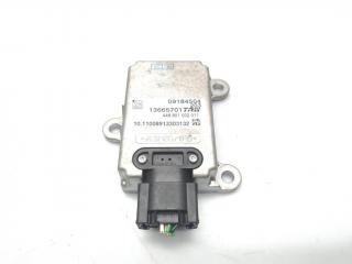 датчик ускорения Opel Signum C 2003, 3.2 л., i, Z 32 SE, бензин, 5МКПП, серебро, хетчбэк 5 дв., передний привод, правый руль, 13665701