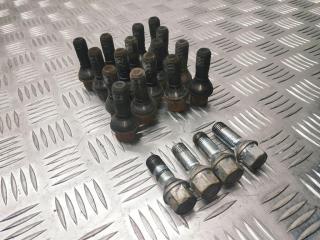 болт колесный BMW X5 E53 2001, 4.4 л., i, M62 B44 (448S2), бензин, АКПП, oxfordgruen ii / 430, внедорожник 5 дв., полный привод, правый руль