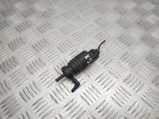 насос (моторчик) омывателя стекла BMW X5 E53 2001, 4.4 л., i, M62 B44 (448S2), бензин, АКПП, oxfordgruen ii / 430, внедорожник 5 дв., полный привод, правый руль