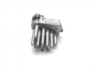 сопротивление печки Land Rover Range Rover 3 поколение L322 2002, 4.4 л., i, M62 B44, бензин, АКПП, bonatti grey / 659, внедорожник 5 дв., полный привод, правый руль, 8385546, 8369561