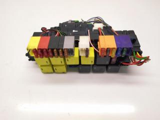 блок предохранителей Mercedes-Benz CL-Класс C215 2002, 5.0 л., i, M 113.960, бензин, АКПП, белый, купе, задний привод, правый руль, A0295450432, A0345459432, A0325458232, A0285459832