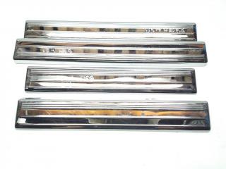 комплект накладок на пороги (внутренние) Mercedes-Benz S-Класс W220 [рестайлинг] 2004, 5.0 л., i, M 113.960, бензин, АКПП, синий, 359u, седан, задний привод, правый руль, A2206805535, A2206805935, A2206806035