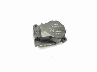 моторчик заслонки печки Mercedes-Benz S-Класс W220 [рестайлинг] 2004, 5.0 л., i, M 113.960, бензин, АКПП, синий, 359u, седан, задний привод, правый руль, A2208201042