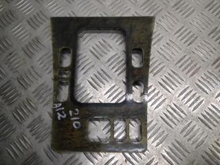 накладка декоративная Mercedes-Benz E-Класс W210/S210 [рестайлинг] 1999, 2.8 л., i, M 112.921, бензин, АКПП, черный, седан, задний привод, правый руль, A2106830108