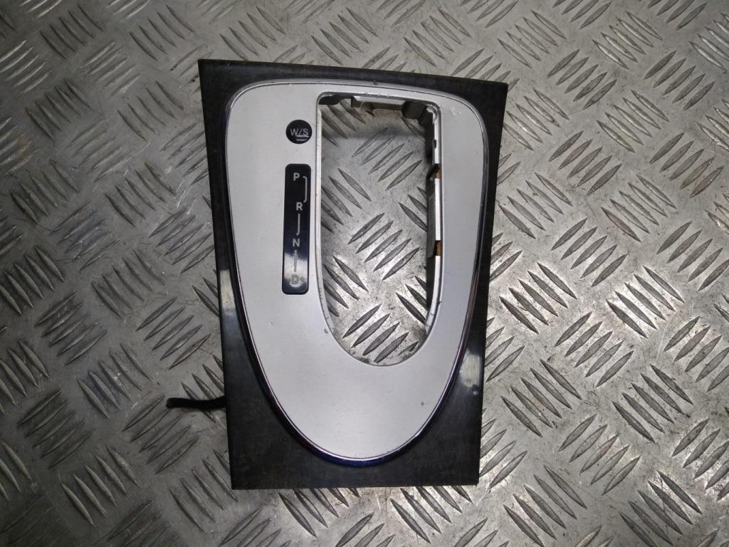 накладка декоративная Mercedes-Benz E-Класс W211/S211 2005, 3.2 л., CDi, OM 648.961, дизель, АКПП, серебро, седан, задний привод, правый руль, A2116802436 - фото №1