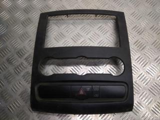 накладка декоративная Mercedes-Benz Sprinter 2 поколение (W906) 2009, 2.1 л., CDi, OM 646.985, дизель, 6МКПП, arktikweiss / 9147, микроавтобус, задний привод, правый руль, A9066800017, A9064420023, A9068700210, A9068701010