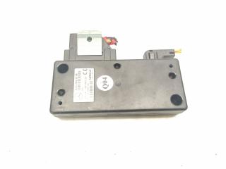 блок управления телефоном Mercedes-Benz CLK-Класс C209/A209 C209 2002, 3.2 л., i, M 112.955, бензин, АКПП, obsidianschwarz / 197, купе, задний привод, правый руль, A2038202585