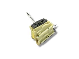 кулиса Mercedes-Benz C-Класс W204/S204 W204 2008, 1.8 л., Kompr, M 271.952, бензин, АКПП, obsidianschwarz / 197, седан, задний привод, правый руль, A2042673724