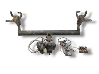 прицепное устройство (фаркоп) Suzuki Grand Vitara 2 поколение 2006, 1.9 л., DDiS, F9QB, дизель, 5МКПП, silky silver / z2s, внедорожник 5 дв., полный привод, правый руль