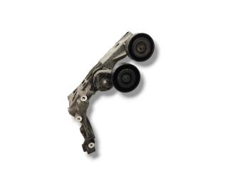 кронштейн генератора Mercedes-Benz A-Класс W169 2005, 2.0 л., CDi, OM 640.940, дизель, 6МКПП, kometgrau / 748, хетчбэк 5 дв., передний привод, правый руль, 6402021040