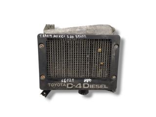 интеркулер Toyota RAV4 2 поколение (XA20) [рестайлинг] 2006, 2.0 л., D-4D, 1CD-FTV, дизель, 5МКПП, blue / 8m6, внедорожник 3 дв., полный привод, правый руль, 17940-27040