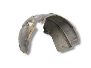 защита арок передняя левая (подкрылок) Ford Fiesta 6 поколение 2010, 1.4 л., TDCi, F6JB, дизель, 5МКПП, colorado red / k9, хетчбэк 3 дв., передний привод, правый руль, 8A6116115AD, 8A6116115BD