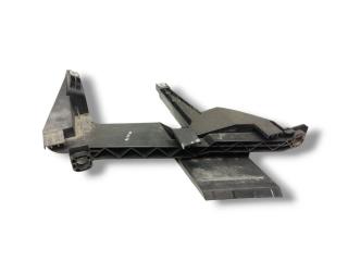 крепление фары правой BMW X3 E83 2005, 2.0 л., D, M47 D20 (204D4), дизель, 6МКПП, black saphir / 475, внедорожник 5 дв., полный привод, правый руль, 1301073025