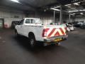прицепное устройство (фаркоп) Toyota Hilux 7 поколение [2-й рестайлинг] KUN35 2015, 2.5 л., D-4D, 2KD-FTV, дизель, 5МКПП, super white 2 / 040, пикап, полный привод, правый руль, 52105-0K010 - фото №6