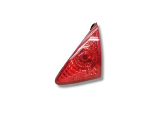 фонарь крышки багажника правый Peugeot 3008 1 поколение 2010, 1.6 л., HDi, 9HZ (DV6TED4), дизель, 6МКПП, gris shark / ktp, внедорожник 5 дв., передний привод, правый руль, 9683460980