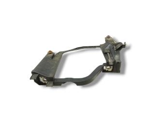 крепление фары левой BMW 5 серия E60/E61 E60 2004, 2.5 л., i, M54 B25 (256S5), бензин, АКПП, black saphir / 475, седан, задний привод, правый руль, 15873700