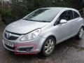 решётка бампера боковая левая Opel Corsa D 2008, 1.4 л., i, Z 14 XEP, бензин, 5МКПП, starsilber iii / 157, хетчбэк 3 дв., передний привод, правый руль, 13211478 - фото №3