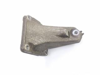 кронштейн двигателя Mercedes-Benz C-Класс W202/S202 W202 1996, 1.8 л., i, M 111.920, бензин, АКПП, серый, седан, задний привод, 1112230904, 6112230604, 6042230104
