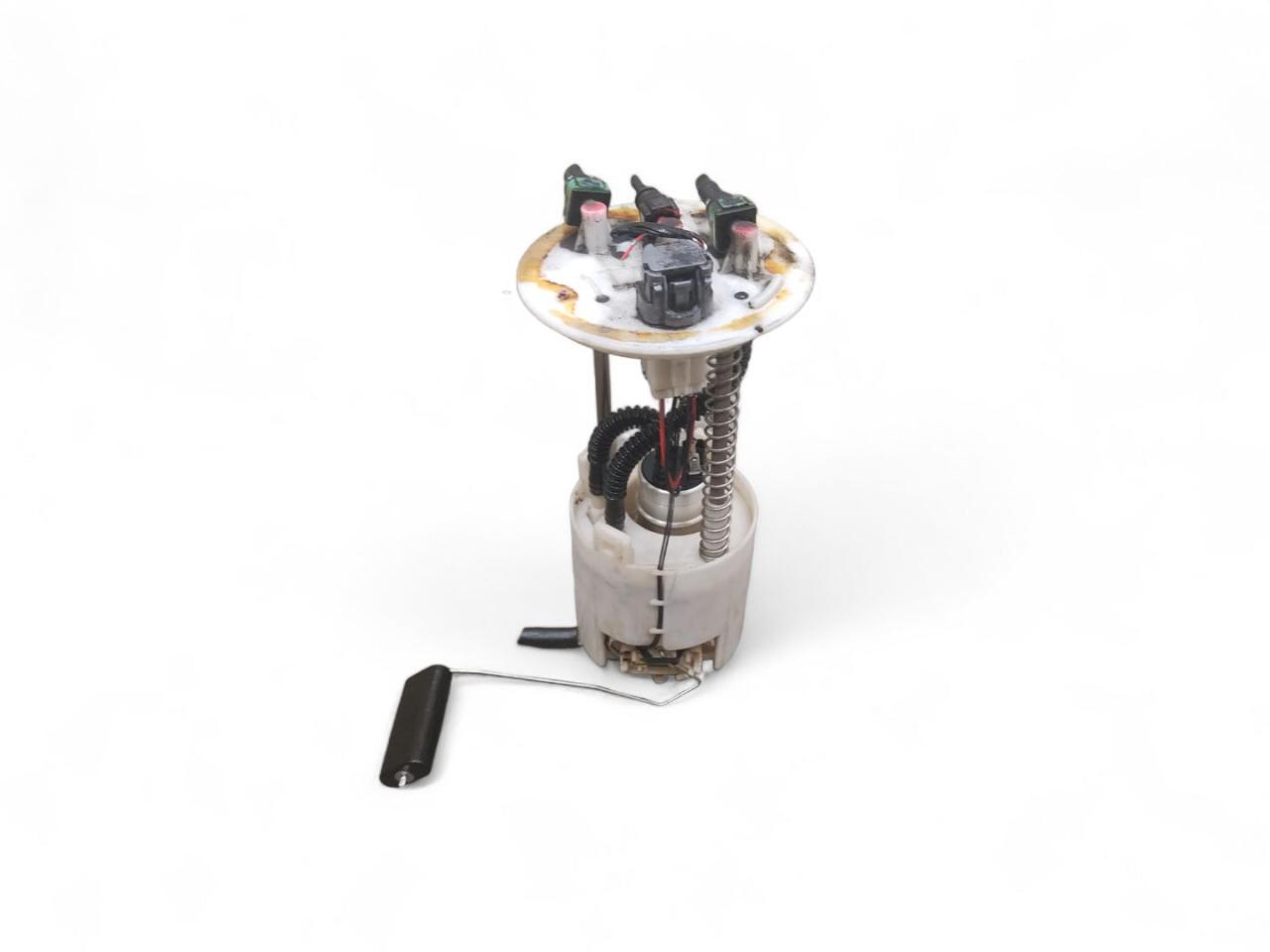 насос топливный Peugeot 4007 1 поколение 2009, 2.2 л., HDi, 4HV (P22DTE), дизель, 6МКПП, gris cool silver / kts, внедорожник 5 дв., полный привод, правый руль - фото №1