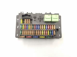 блок предохранителей Mini Cooper 1 поколение R50 2001, 1.6 л., i, W10 B16 A, бензин, 5МКПП, желтый, хетчбэк 3 дв., передний привод, правый руль, 518030317