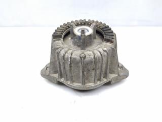 подушка крепления двигателя Mercedes-Benz E-Класс W212/S212/C207/A207 2011, 2.2 л., CDi, дизель, АКПП, iridiumsilber / 775, седан, задний привод, правый руль, A2042406117, A2042406717