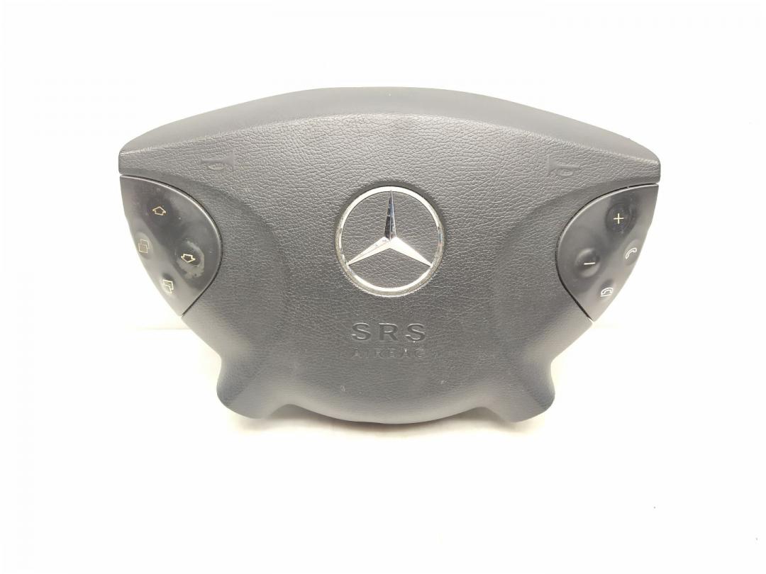 подушка безопасности водителя Mercedes-Benz E-Класс W211/S211 S211 2003, 2.7 л., CDi, OM 647.961, дизель, АКПП, obsidianschwarz / 197, универсал, задний привод, правый руль, A2118601202 - фото №1