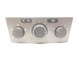 блок управления печки / климат-контроля Opel Astra H 2006, 1.7 л., CDTi, Z 17 DTH, дизель, 5МКПП, серебро, хетчбэк 5 дв., передний привод, правый руль, 13201300