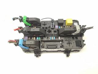 блок предохранителей Opel Astra GTC H [рестайлинг] 2009, 1.9 л., CDTi, Z19DTH, дизель, 6МКПП, красный, хетчбэк 3 дв., передний привод, правый руль, 13220830