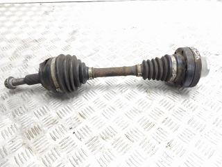 полуось передняя левая (приводной вал, ШРУС) Volkswagen Touareg 1 поколение 2005, 2.5 л., TDi PD, BAC, дизель, АКПП, silberblau / lb5s, внедорожник 5 дв., полный привод, правый руль, 4E0407285