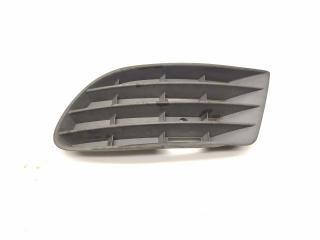 решётка бампера боковая правая Volkswagen Golf Plus 1 поколение 2006, 1.9 л., TDi PD, BXE, дизель, 5МКПП, синий, хетчбэк 5 дв., передний привод, правый руль, 5M0853666