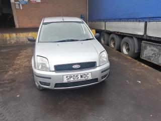 Ford Fusion 1 поколение