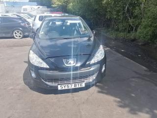 Peugeot 308 T7