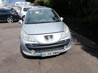 Peugeot 207 1 поколение
