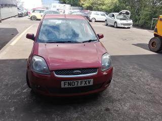 Ford Fiesta 5 поколение [рестайлинг]