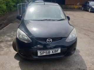 Mazda 2 DE