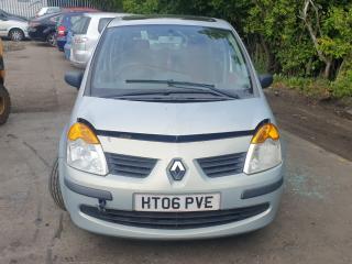 Renault Modus 1 поколение